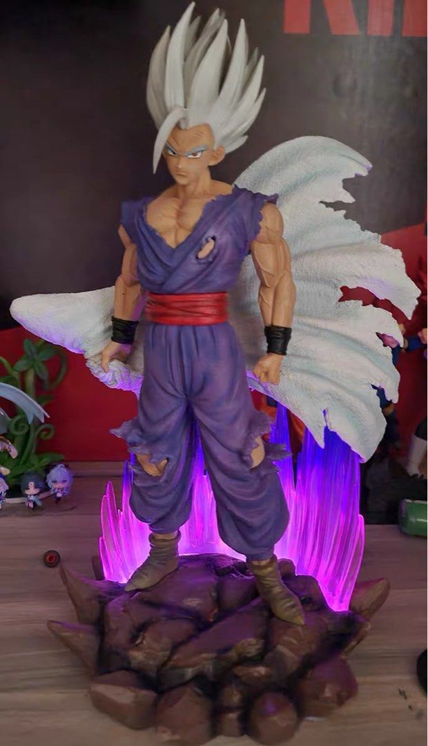 Gohan LED Statue – 36cm Super Saiyan Rage Mode
