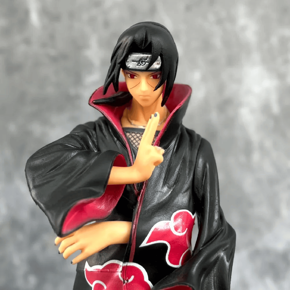 Itachi Uchiha – Akatsuki Pose Figure (22cm)