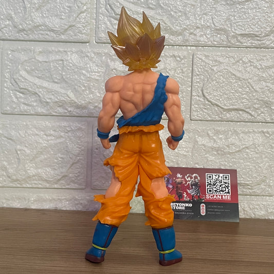 Dragon Ball Goku SSJ Figure(A)