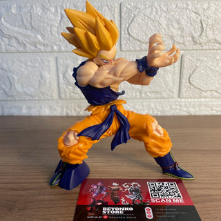 Goku Kameha Battle-Damaged Figure (15cm)