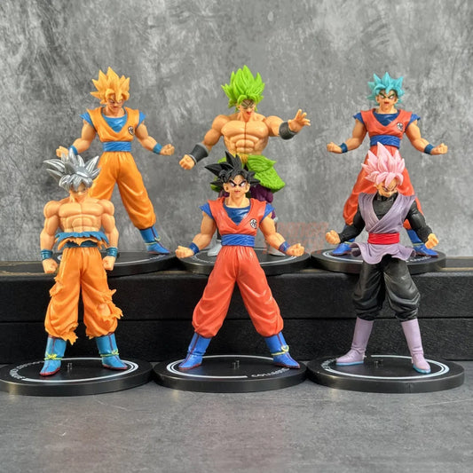 Set of Dragon Ball Z figurines 
